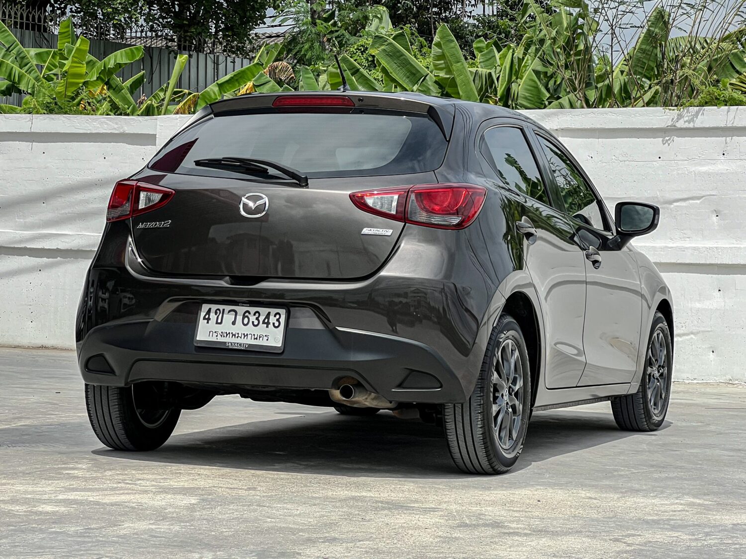 MAZDA2