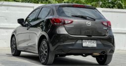 MAZDA2