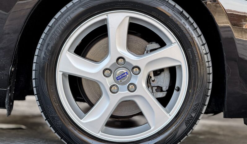 VOLVO V60 full