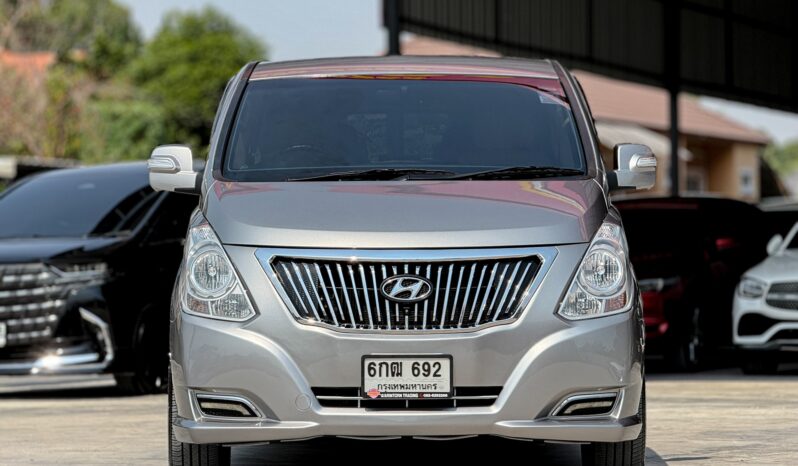 HYUNDAI GRAND STAREX full