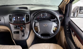 HYUNDAI GRAND STAREX full