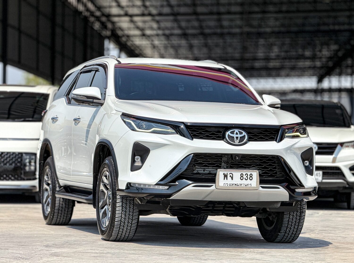 2022 TOYOTA FORTUNER, 2.4 LEADER