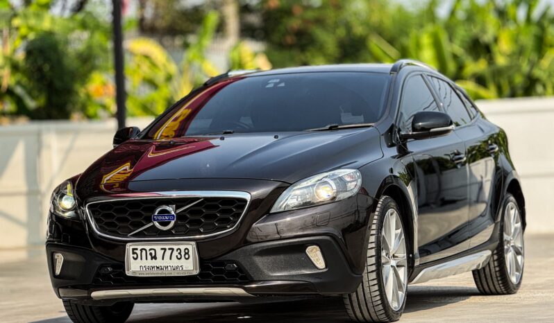 VOLVO V40 full