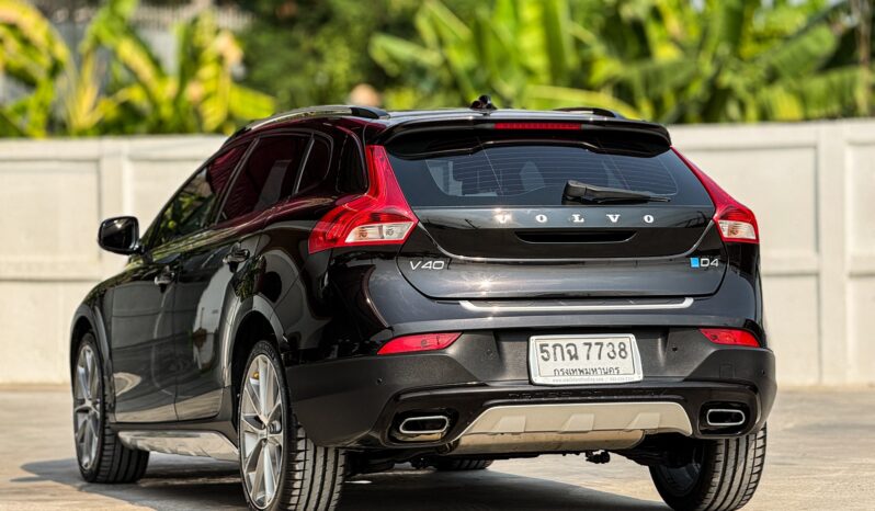 VOLVO V40 full