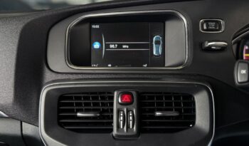 VOLVO V40 full