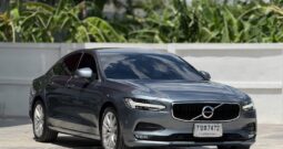 S90 2.0 D4 MOMENTUM