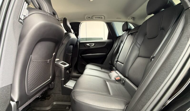 XC60, 2.0 RECHARGE T8 R-DESIGN AWD full