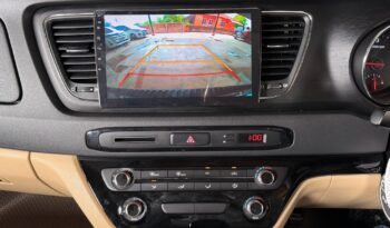 GRAND CARNIVAL 2.2 LX full