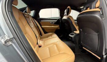 S90 2.0 D4 MOMENTUM full