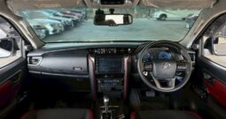 FORTUNER 2.4 COMMANDER