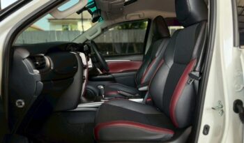 FORTUNER 2.4 COMMANDER full